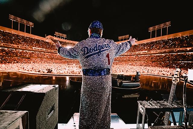 エルトン・ジョン・ライヴ Farewell From Dodger Stadium : 作品情報