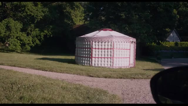 じゃんぽ～る西推し動画：庭にテント！
