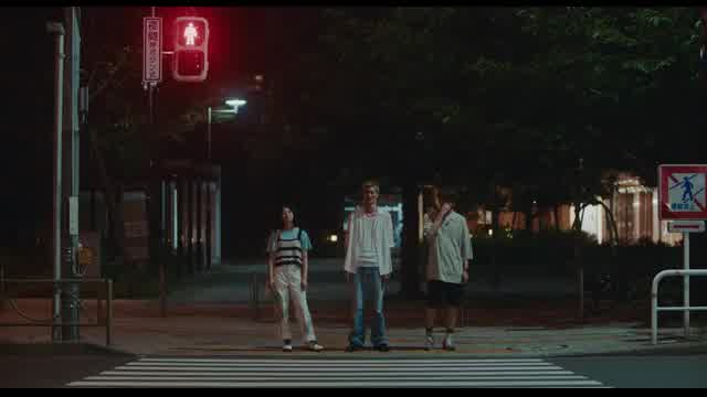 Trailer [Traffic light edition]