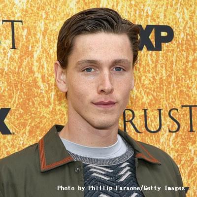 ハリス ディキンソン 映画 Com