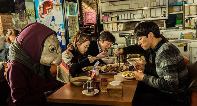 シュールで不思議な作品だけど、製作総指揮&監督はカンヌ国際映画祭が認めた才能!