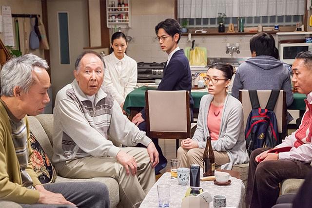 祖父母、父母、そして息子・娘の3世代が登場するだけに、うなずくポイントが多数