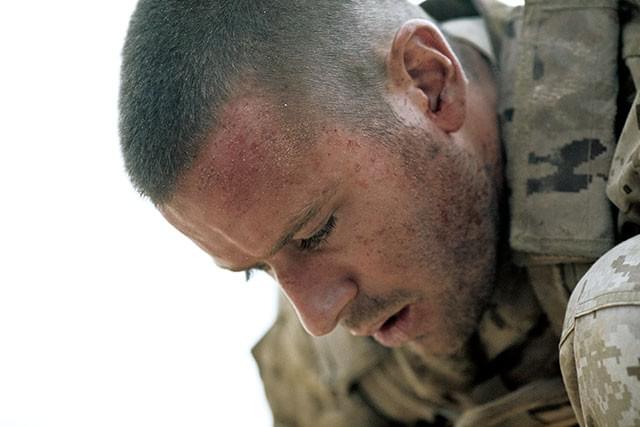 愛する人を残したまま戦地に赴いた米軍スナイパー……このまま命を失ってしまうのか?