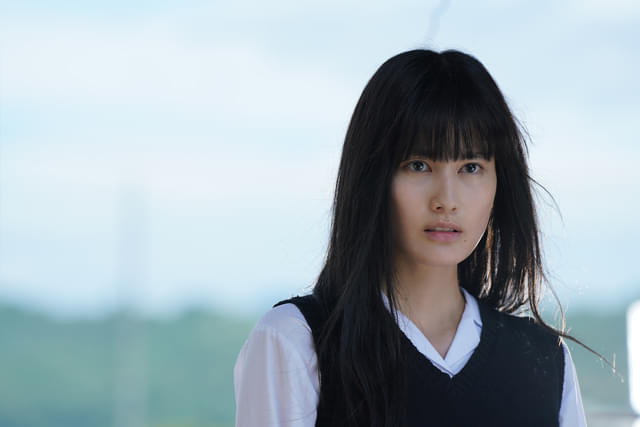 美雪の同級生・友恵(橋本愛)